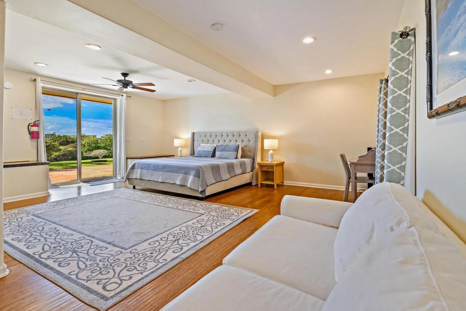 Casa de Férias Hale Holokai At Kaanapali Vista-Luxury Golf Course Ocean View Home 6 Bedroom 3 Bathroom- Lahaina