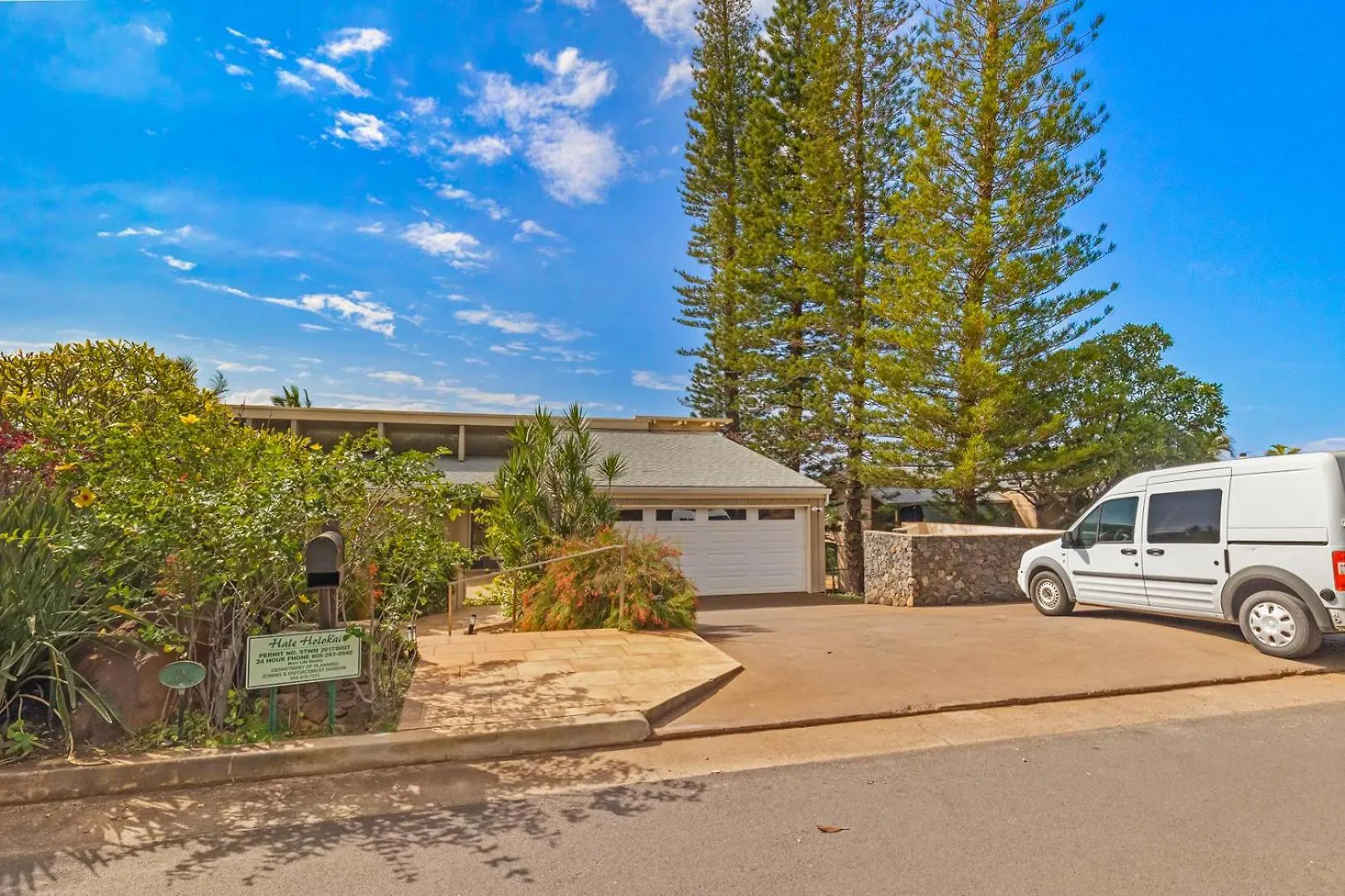 Casa de Férias Hale Holokai At Kaanapali Vista-Luxury Golf Course Ocean View Home 6 Bedroom 3 Bathroom- Lahaina Estados Unidos da América